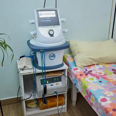 Хотел балнеохотел люляци Врабище